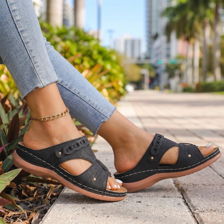 Black Sloane Platform Wedge Sandals 1