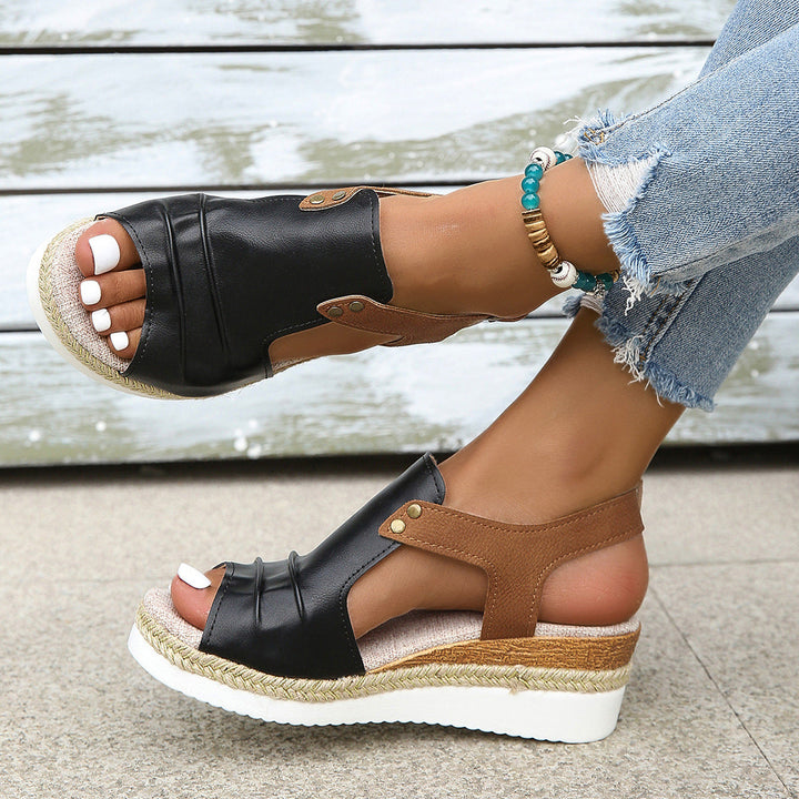 Catalina Buckle Sandals