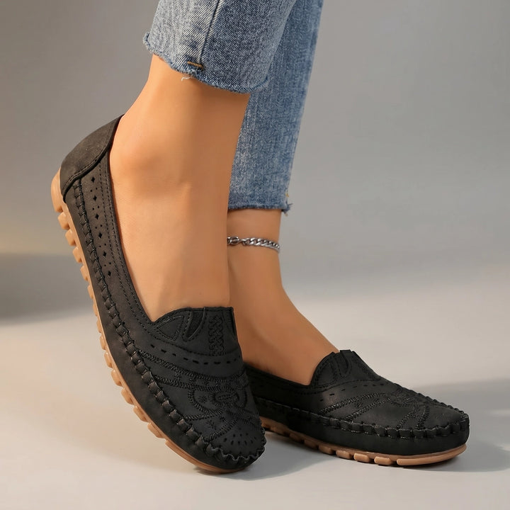 Adelaide Flat Loafers - Color:Black;Size:36
