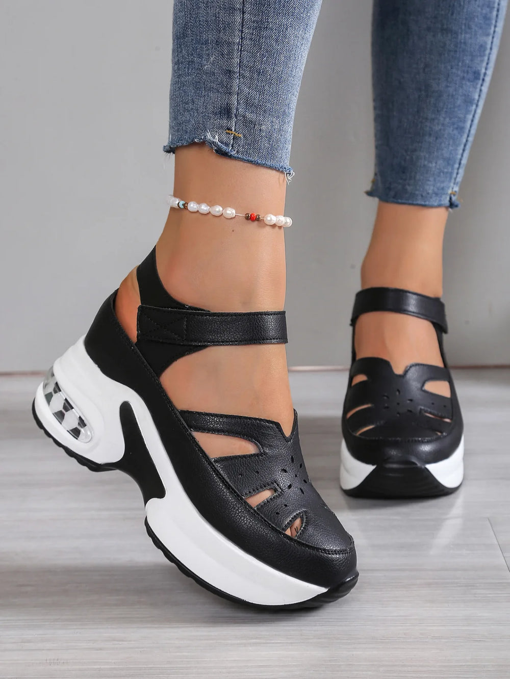 Amelia | Women's Premium Orthopedic Shoes - Color:Black;Size:36
