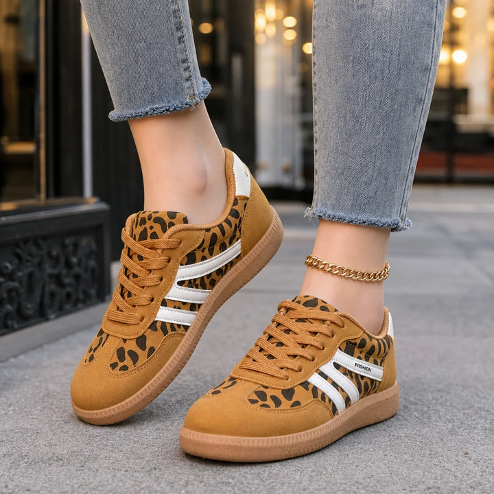 Women's DZ-G-XJ11 Leopard Print (bagged) Mills Lightweight Trainers