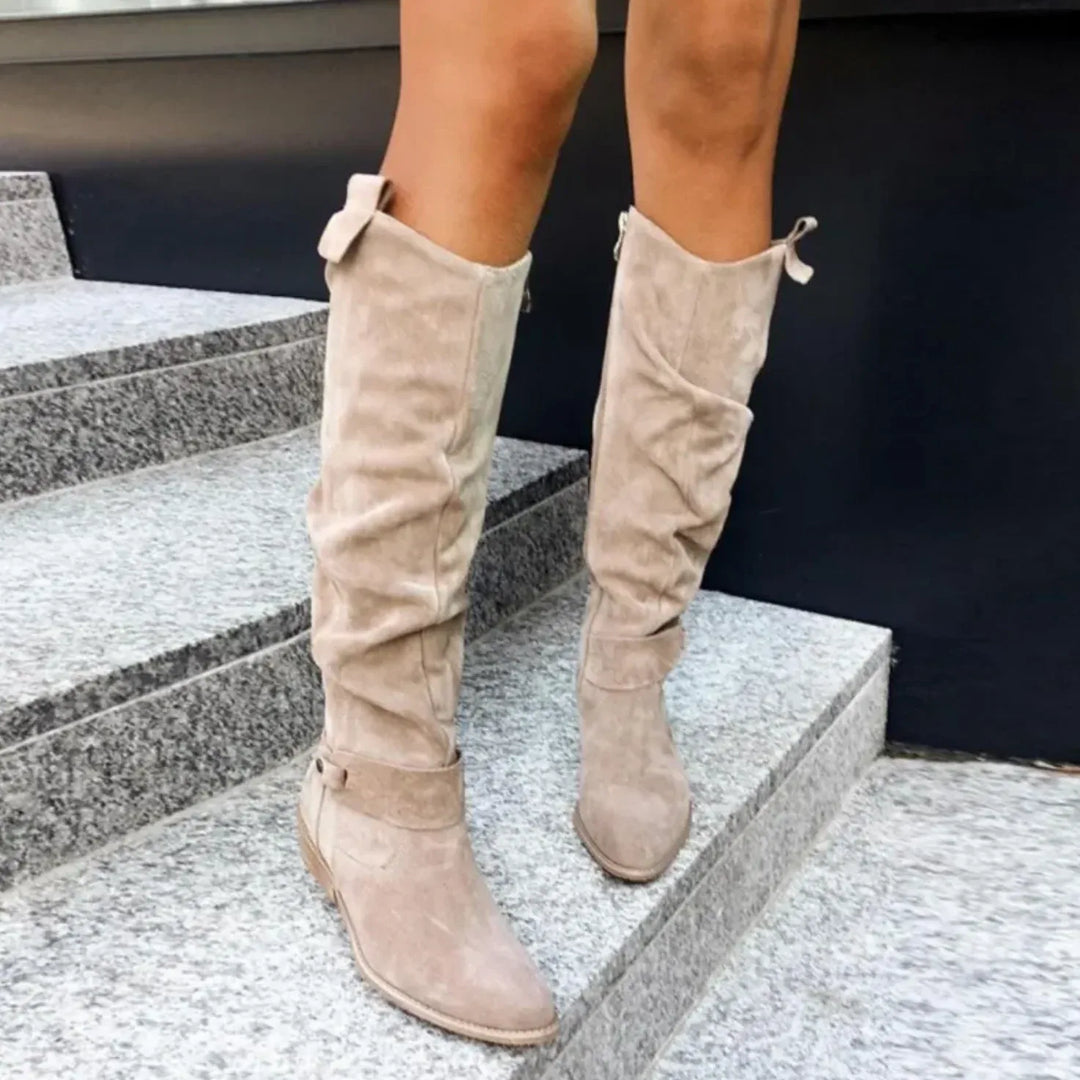 womens beige boots.webp