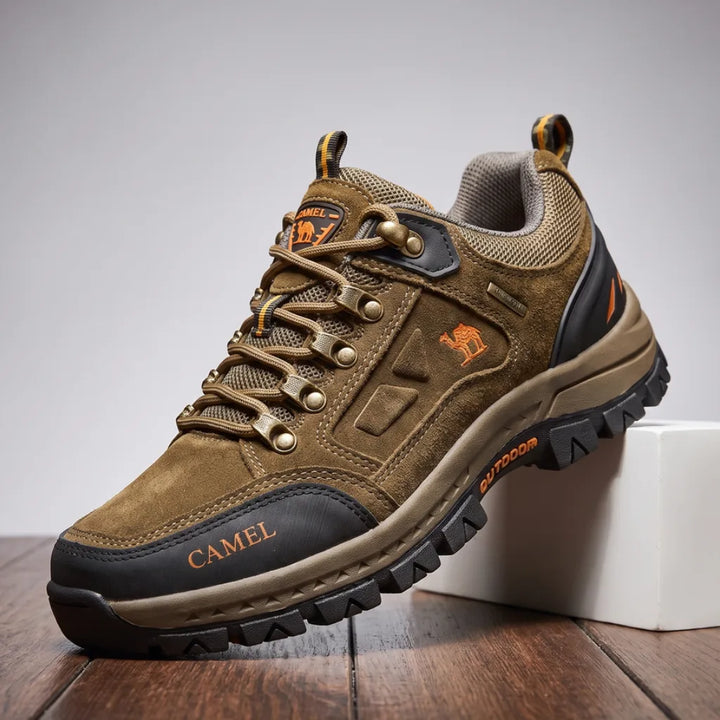 Women's Summit Mid Hiking Boots