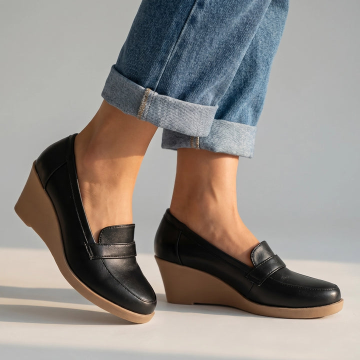 Cassie Wedge Pumps - Color:Black;Size:35