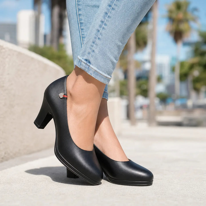 Women's Black Bellamy Pointed Work Pumps