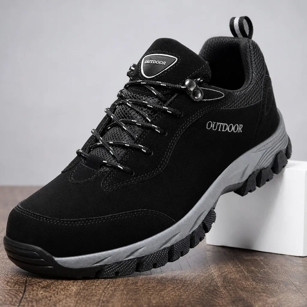 Men's Black Carroll Hiking Boots