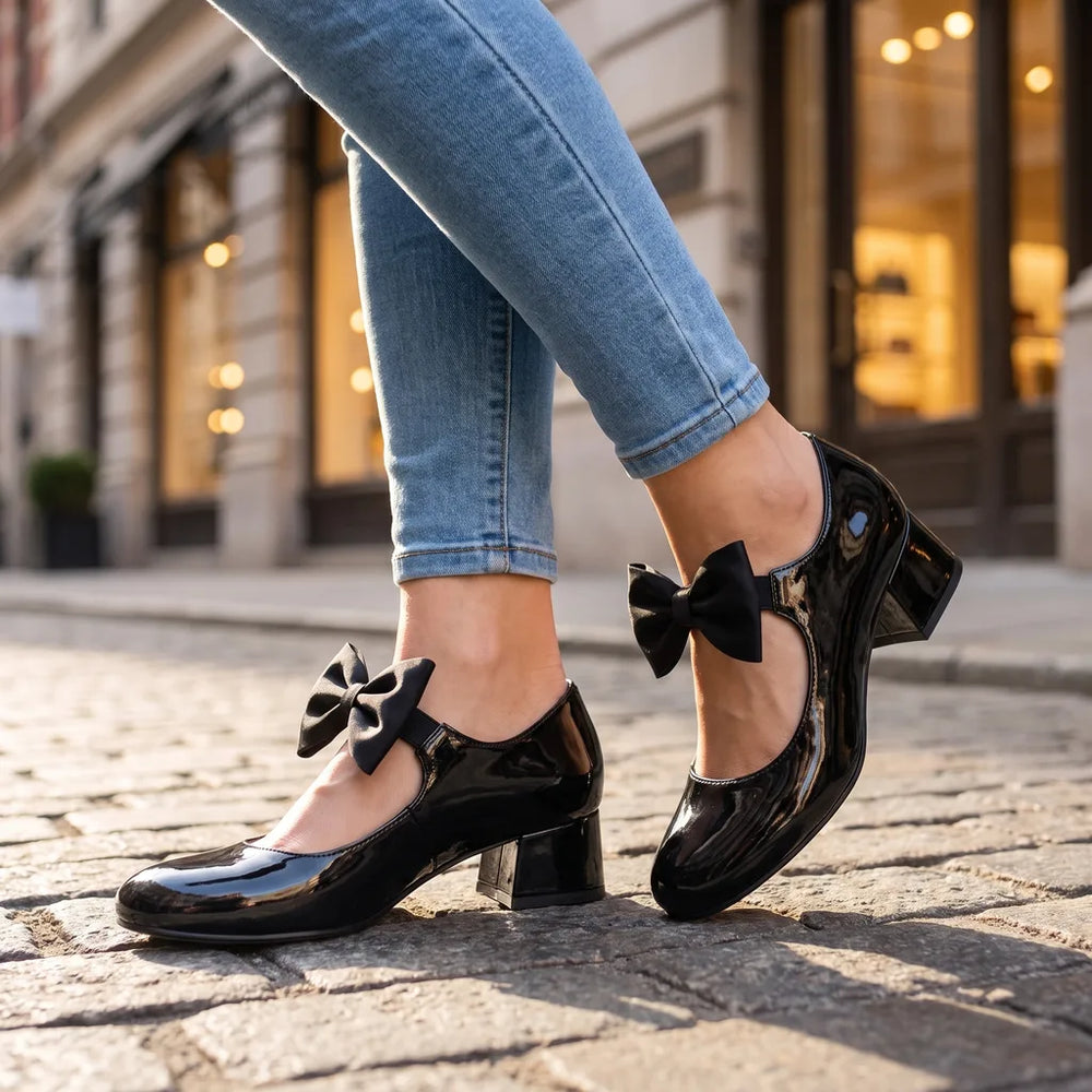 Women's Black Underhill Bow Mary Jane Pumps