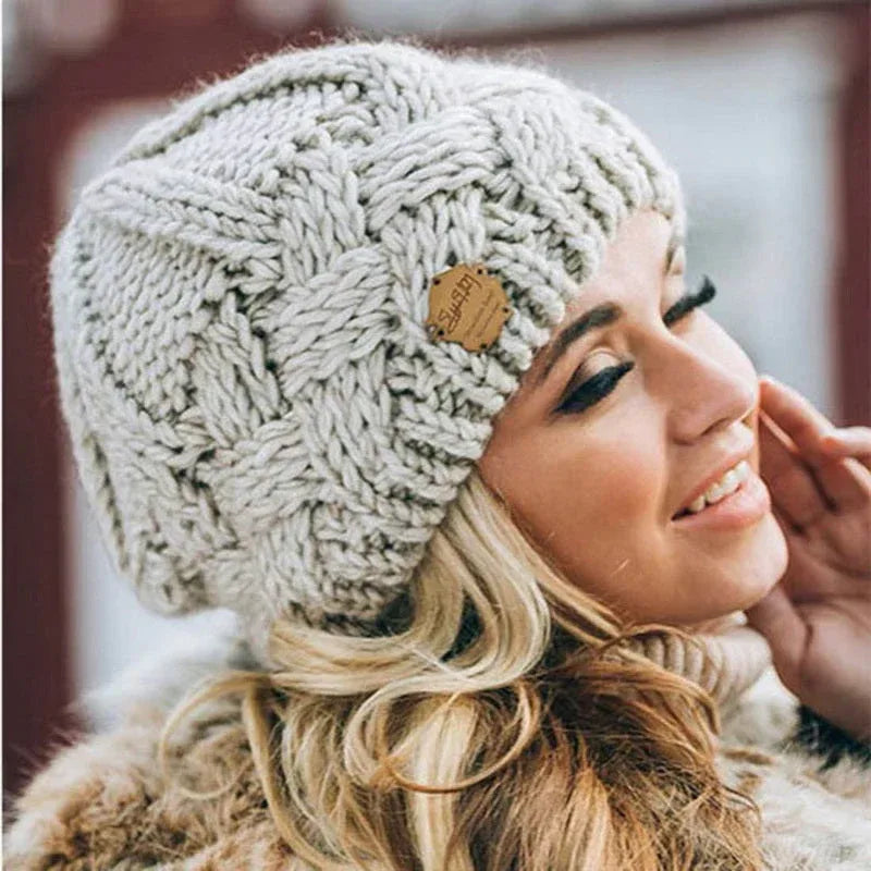 Elizabeth | Women's Warm Knitted Hat - Color:Gray;Size:One Size