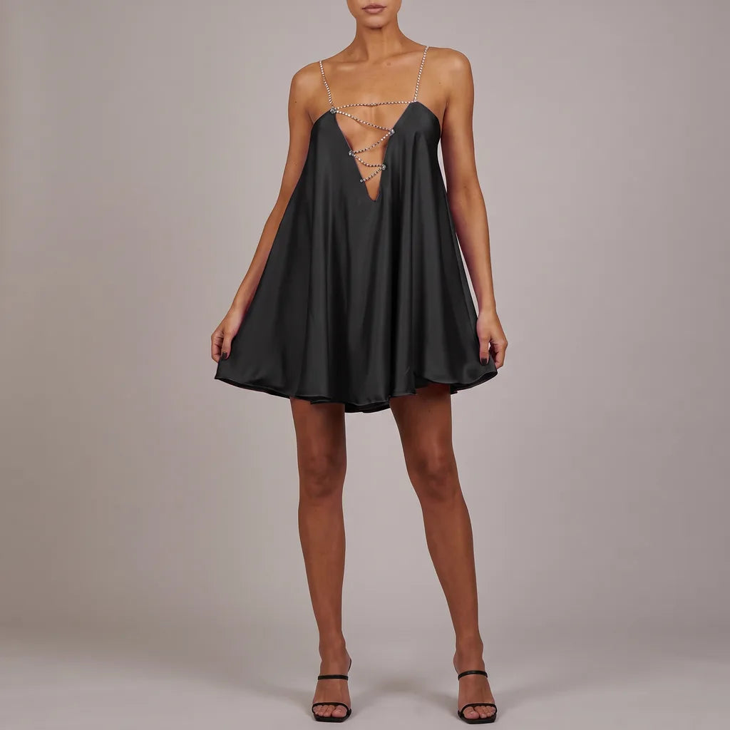 Elle Deep V Chain Dress - Color:Black;Size:S
