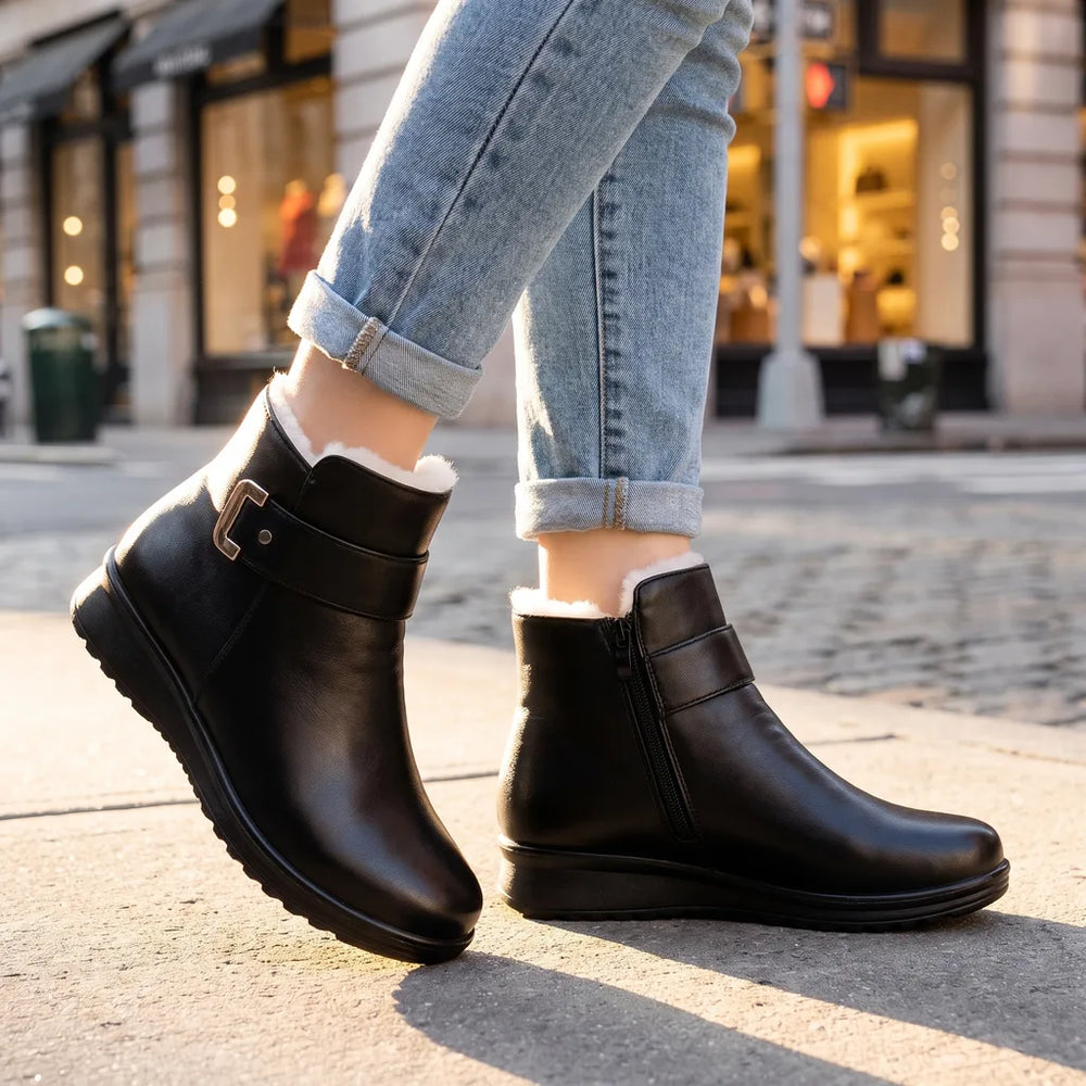 Women's Black with White Fleece Elliott Warm Ankle Boots