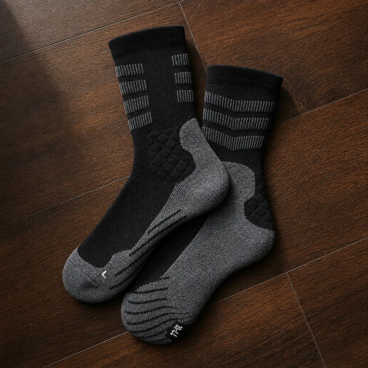 Endicott | Merino Wool Hiking Socks - Color:Black;Size:M