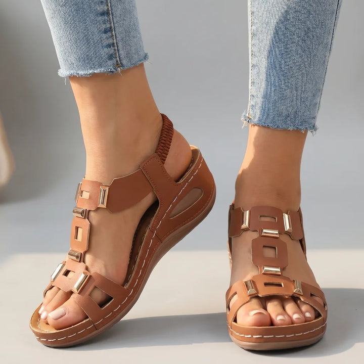 Evelyn T-Strap Sandals - Color:Chestnut;Size:36