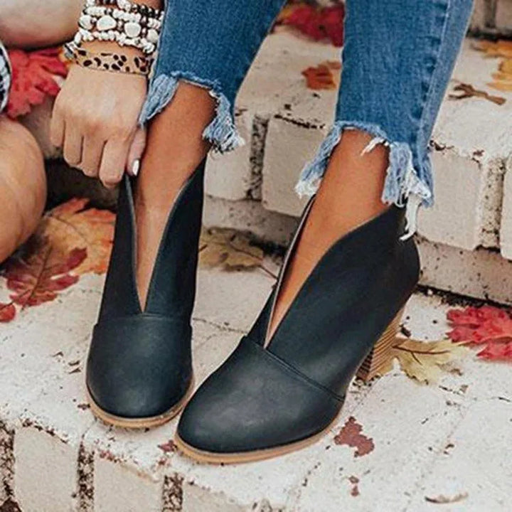 Everly | Women's Orthopedic Ankle Boots  - Color:Black;Size:36
