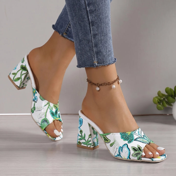 Fatima Platform Sandals - Color:Green;Size:35