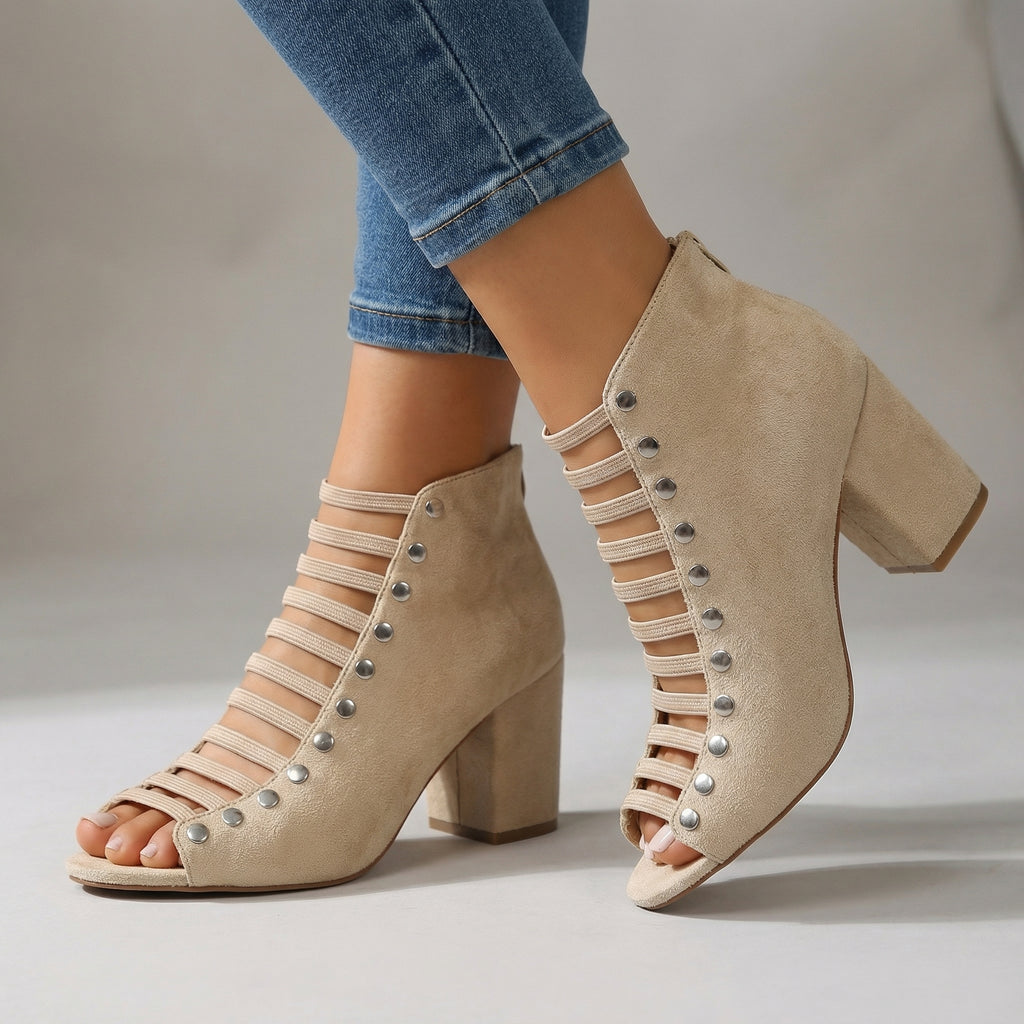 Felicity Studded Sandals - Color:Cream;Size:US 5