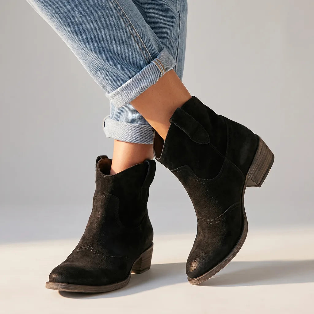 Flora | Women's Western Cowboy Boots - Color:Black;Size:35