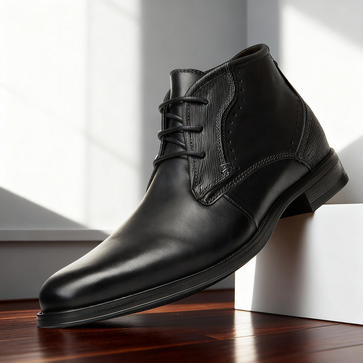 Mustang '05 Lace-Up Boots