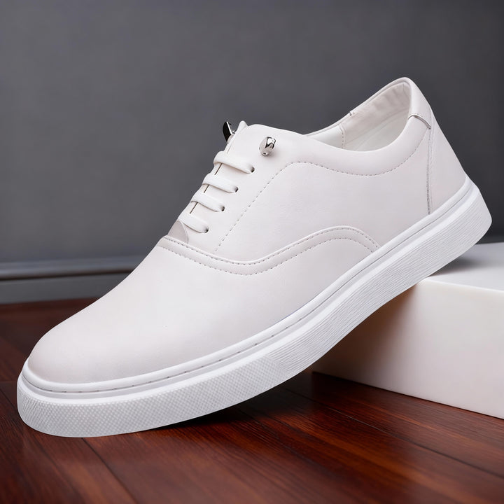 Barnett Panel Sneakers