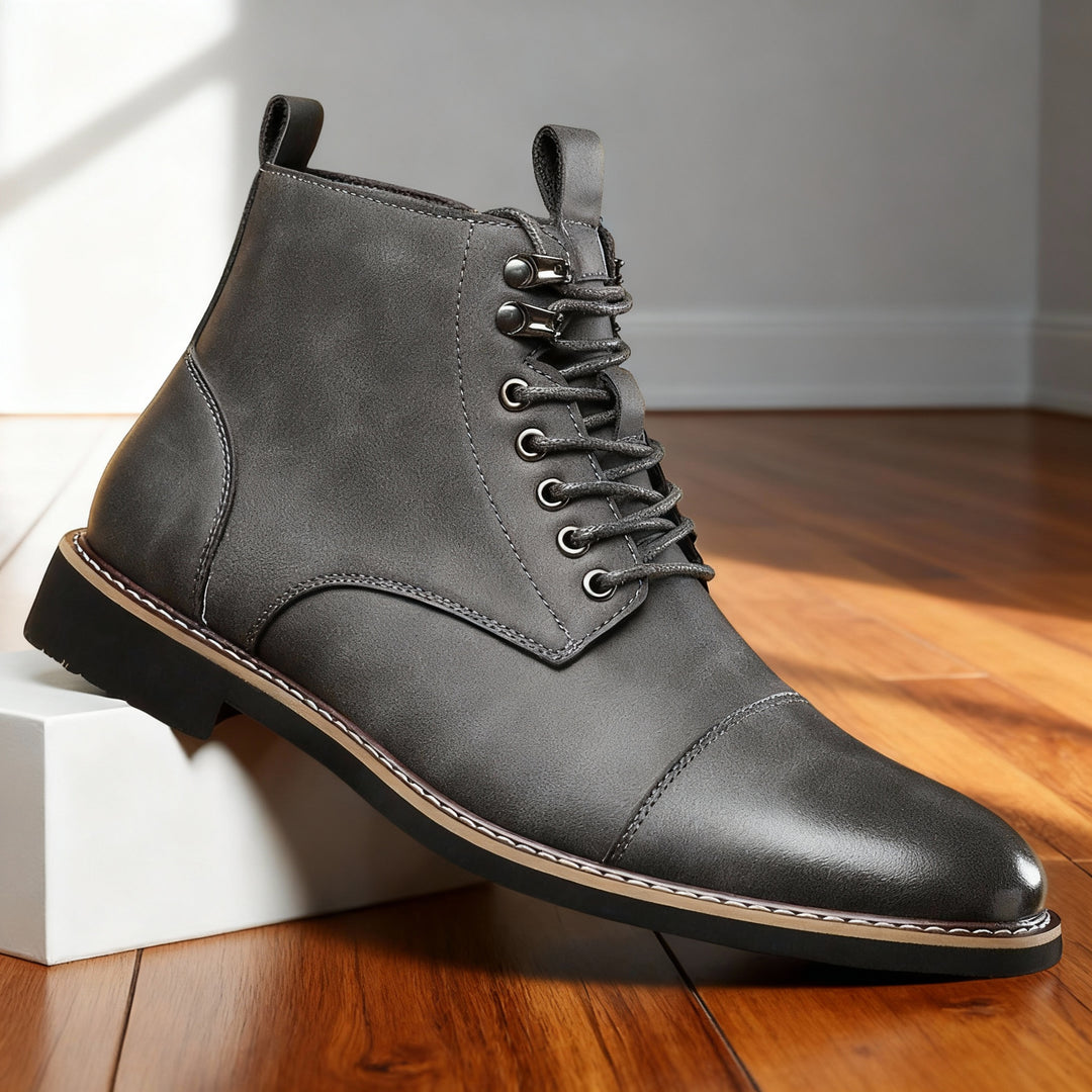 Camino Cap-Toe Boots