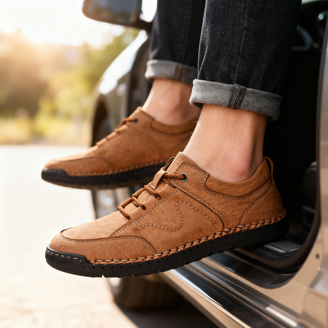 Davidson Lariat Sneakers