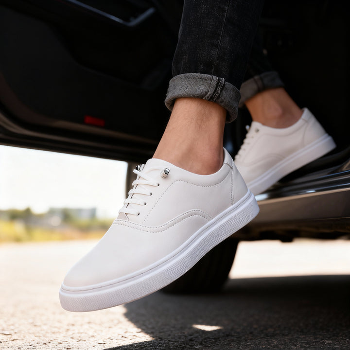 Barnett Panel Sneakers