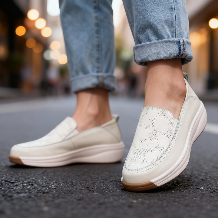 Lorena Bloom Loafers