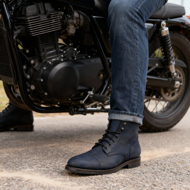 Mustang '05 Cap-Toe Boots