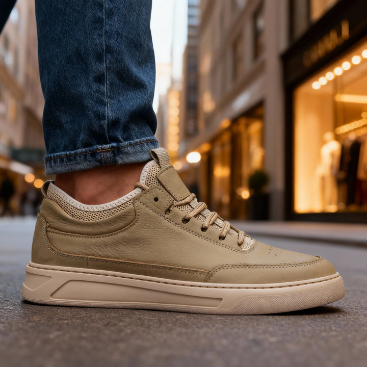 Daniel Clarke Leather Sneakers