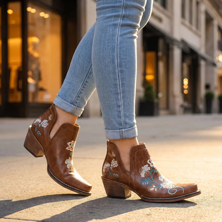 Women's Light Brown Dunbar Embroidered Western Boots