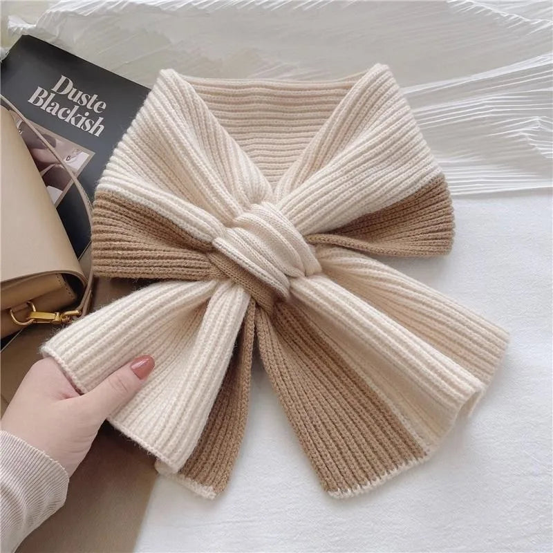 Jasmin | Women's Short Knit Scarf - Color:Khaki