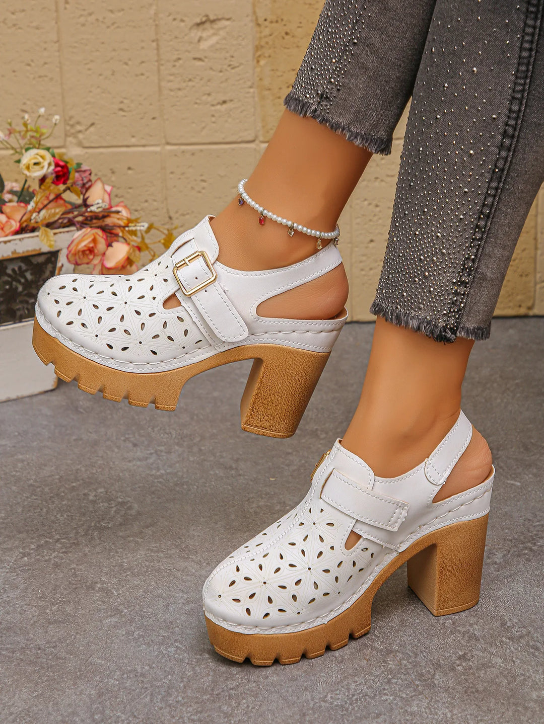 Jennifer | Women's Orthopedic Platform Clogs - White