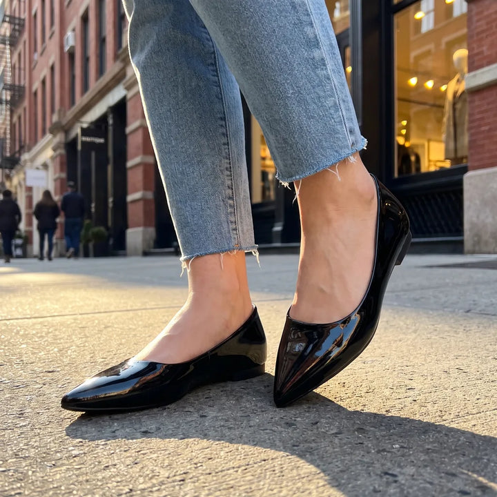 Women's Black Whitcomb Pointed-Toe Flats