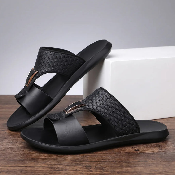 Kairo T-Strap Slides - Color:Black;Size:38