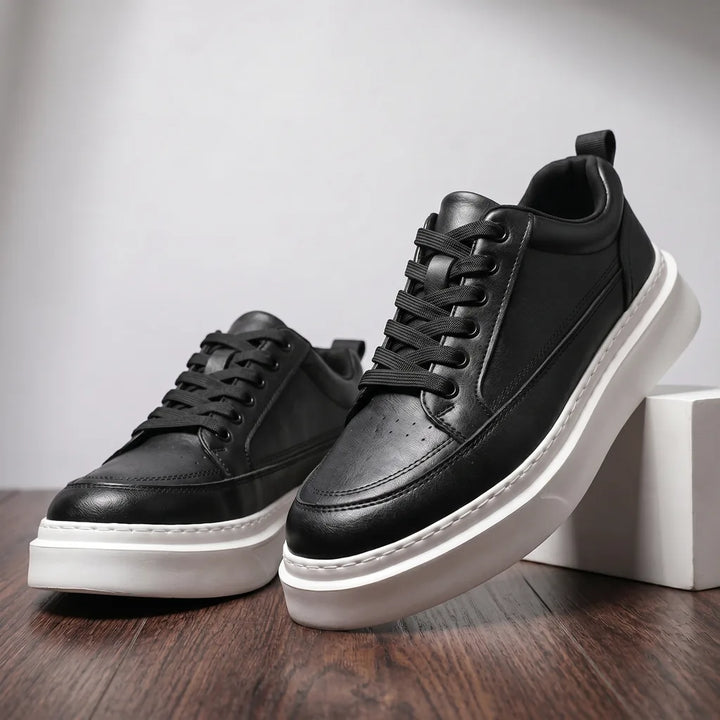 Lewis Low-Top Sneakers - Color:Black;Size:38