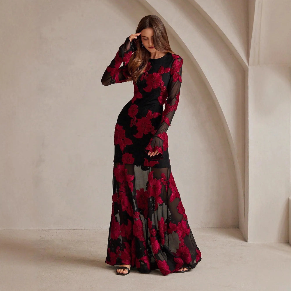 Women's Mercedes | Women's Elegant Christmas Dress