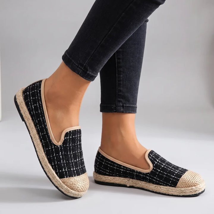 Meredith | Women's Orthopedic Cozy Shoes - Color:Black;Size:35