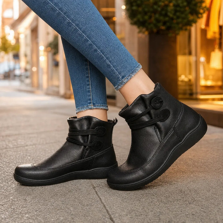 Men's Black Middleton Pull-On Ankle Boots