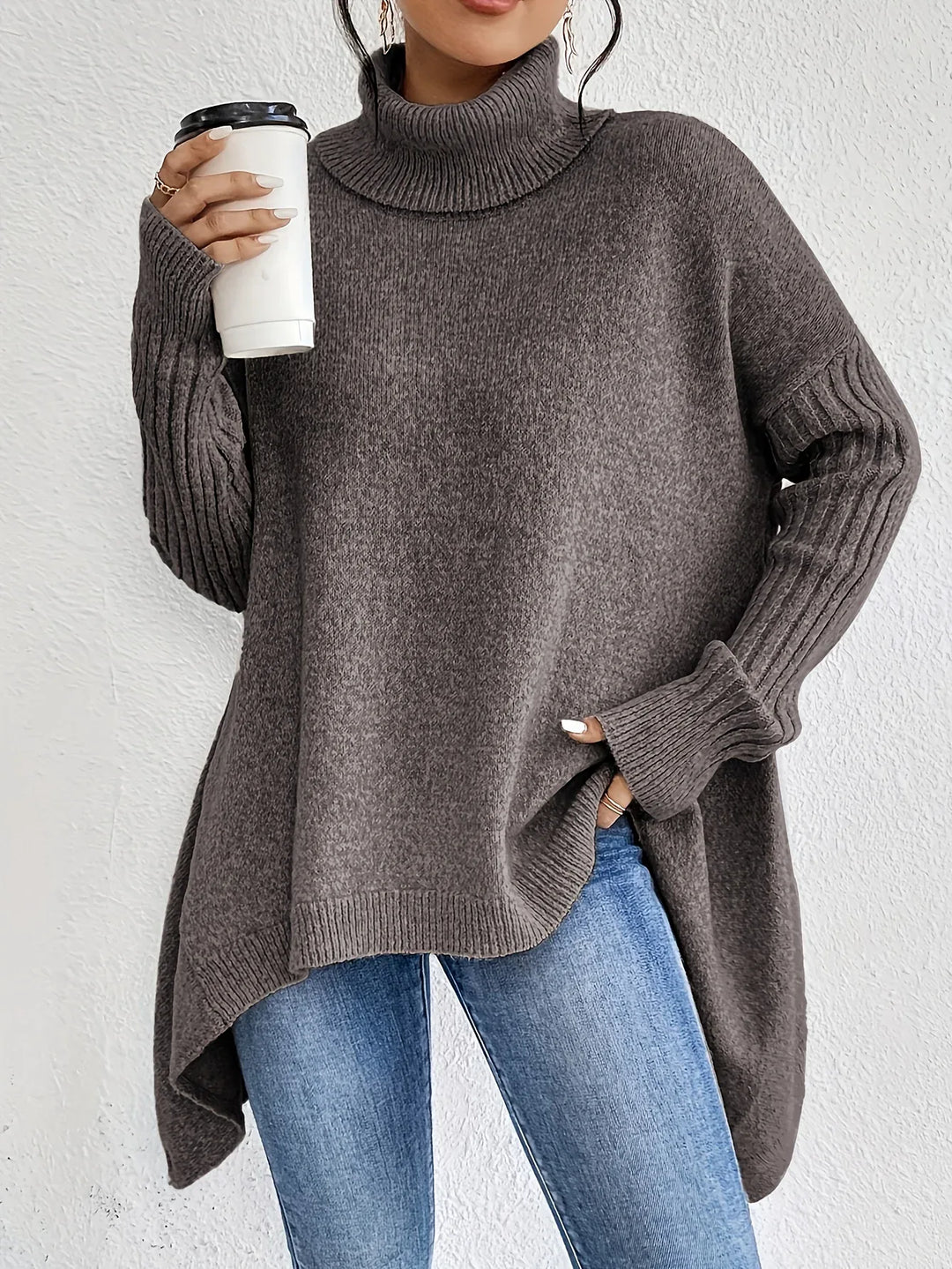 Women's Relaxed Knitted Jumper Brown1.webp