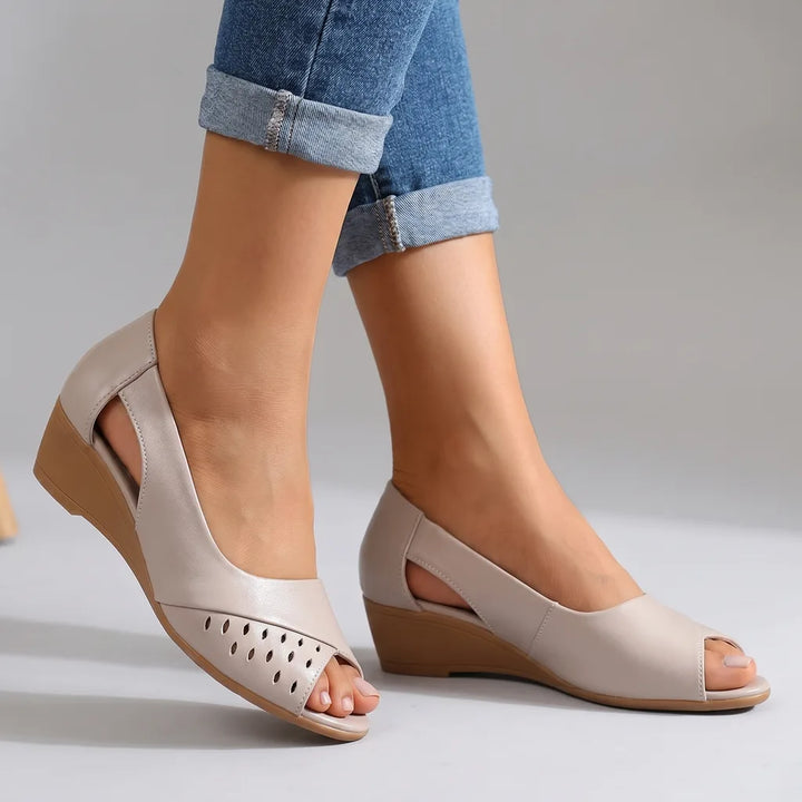 Norma Open-Toe Sandals - Color:Off White;Size:35