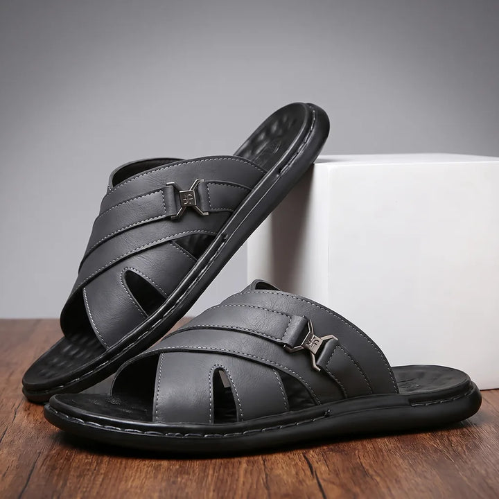 Oliver Open Toe Slides - Color:Black;Size:US 6.5