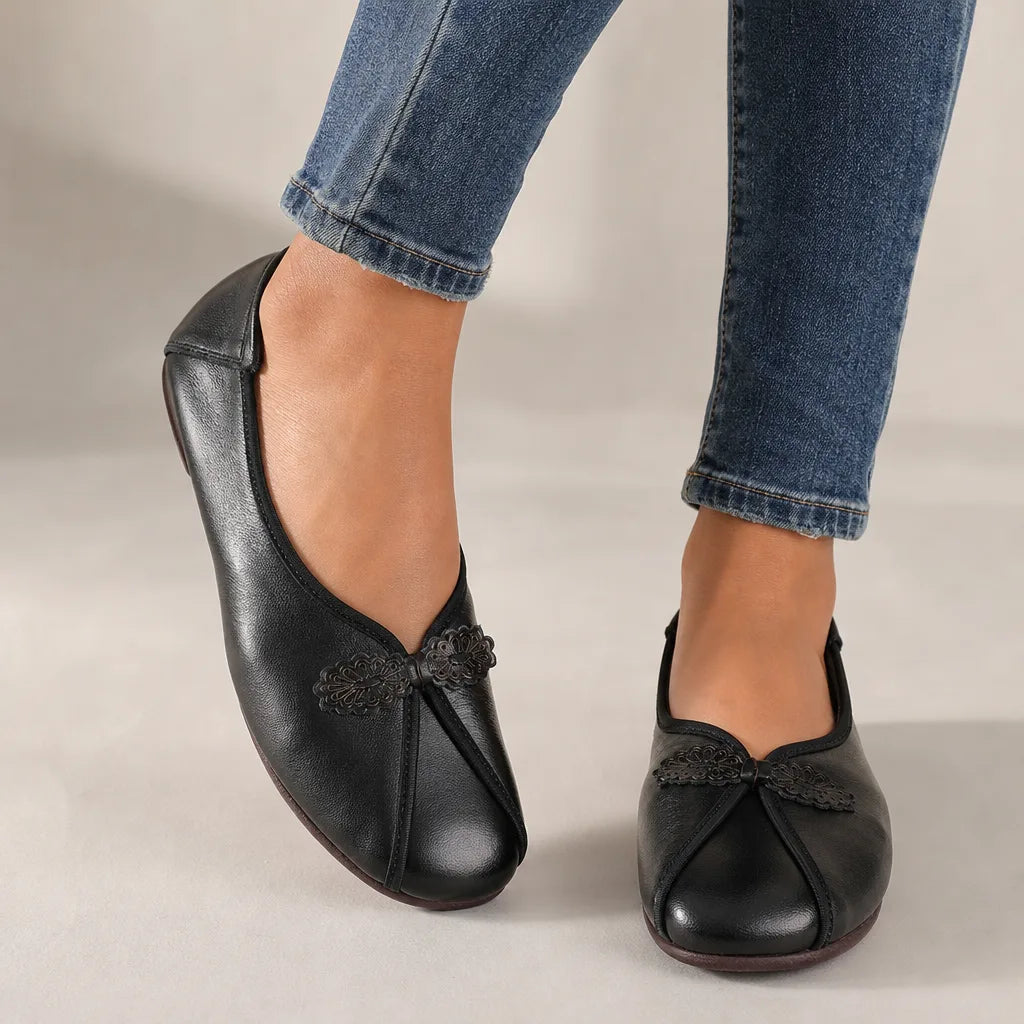 Women's Black Prescott Leather Slip On Flats