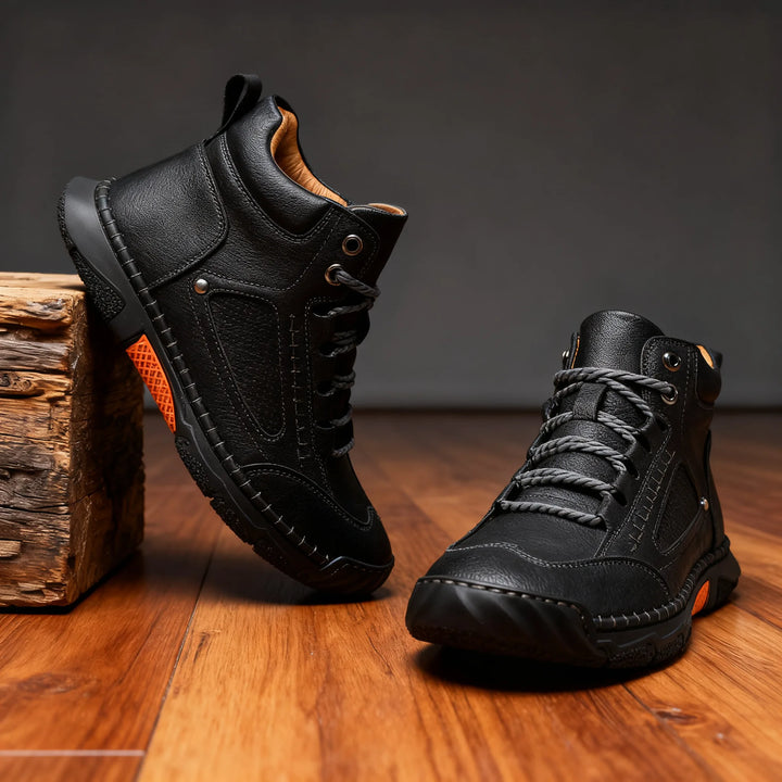 Redmond Chukka Ankle Boots - Color:Black;Size:39
