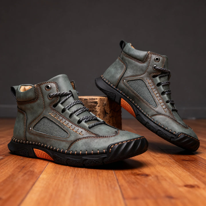 Redmond Chukka Ankle Boots - Color:Green;Size:39