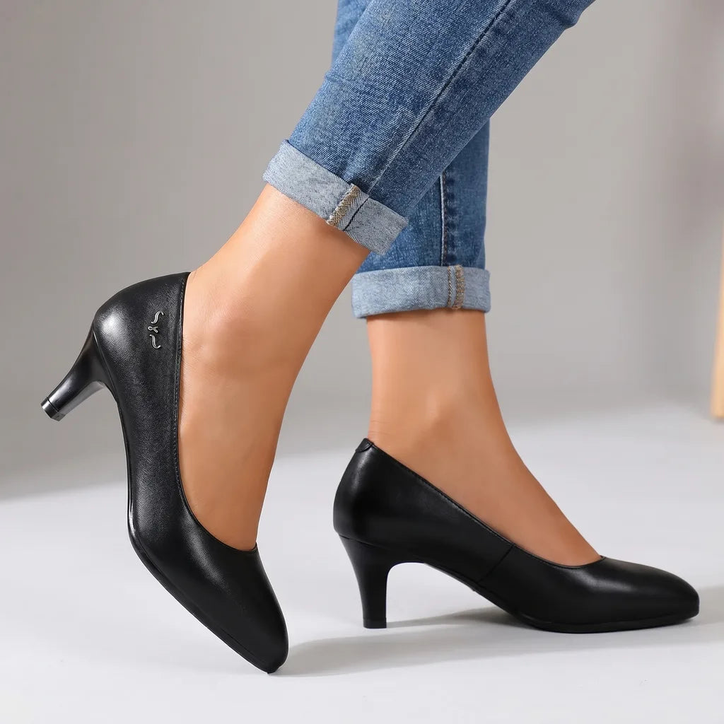Rianna Mid-Heel Pumps - Color:Black;Size:35