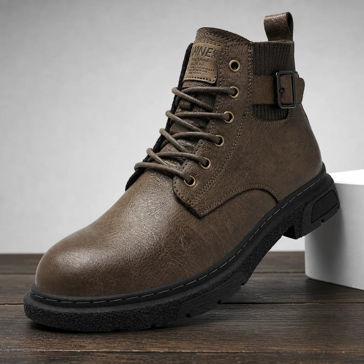 Men's Beige Shackleton Leather Chelsea Boots