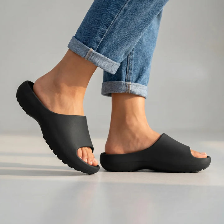 Savannah Slides - Color:Black;Size:35-36