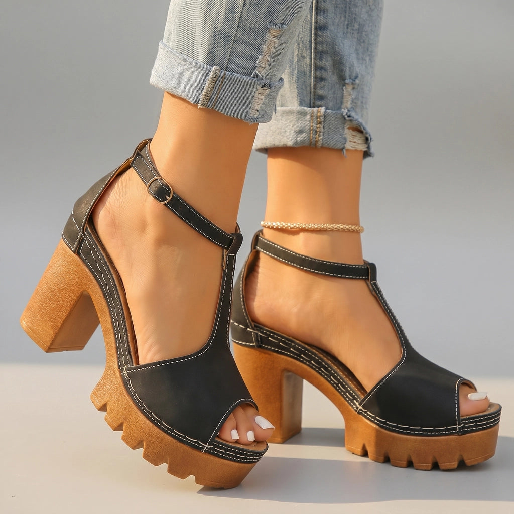 Scarlet Platform Sandals - Color:Black;Size:35