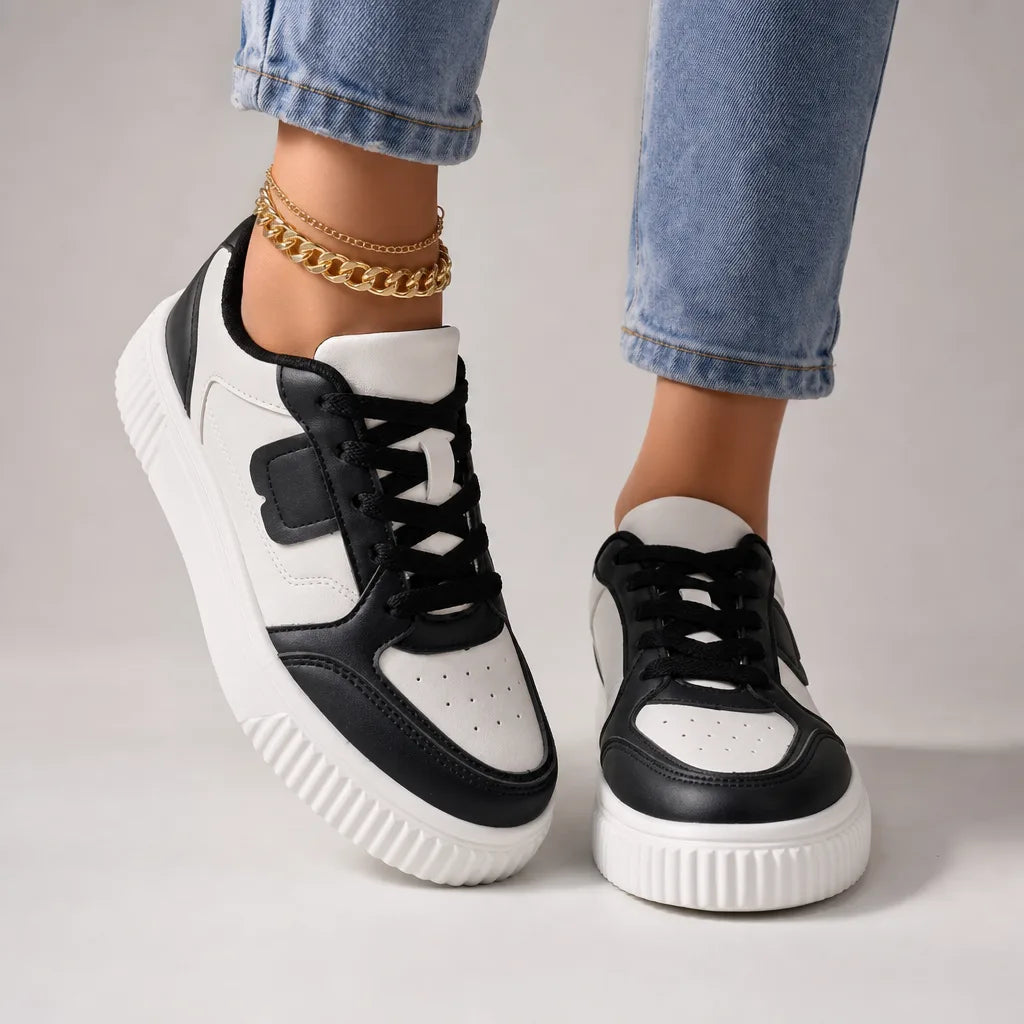 Sidney Breeze Sneakers - Color:Black;Size:36