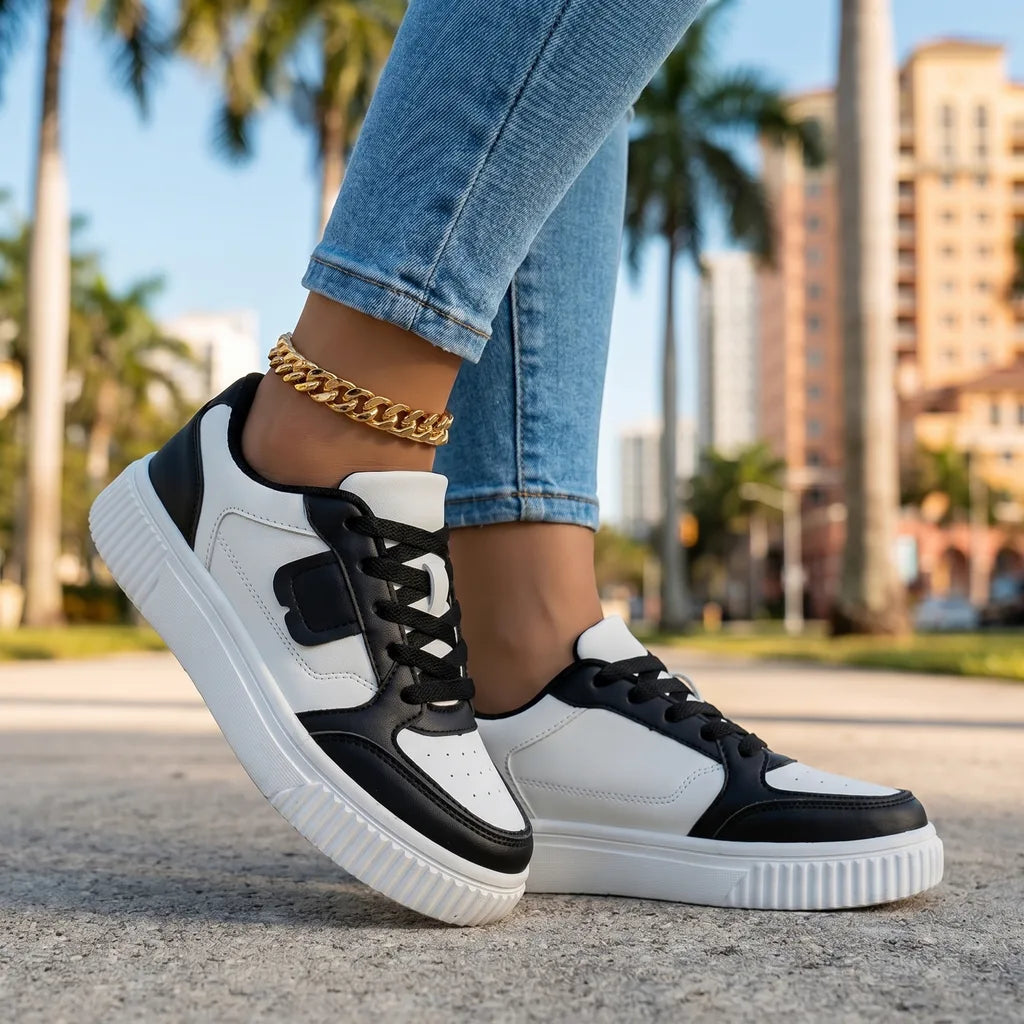 Black 902 Samson Breeze Sneakers 1