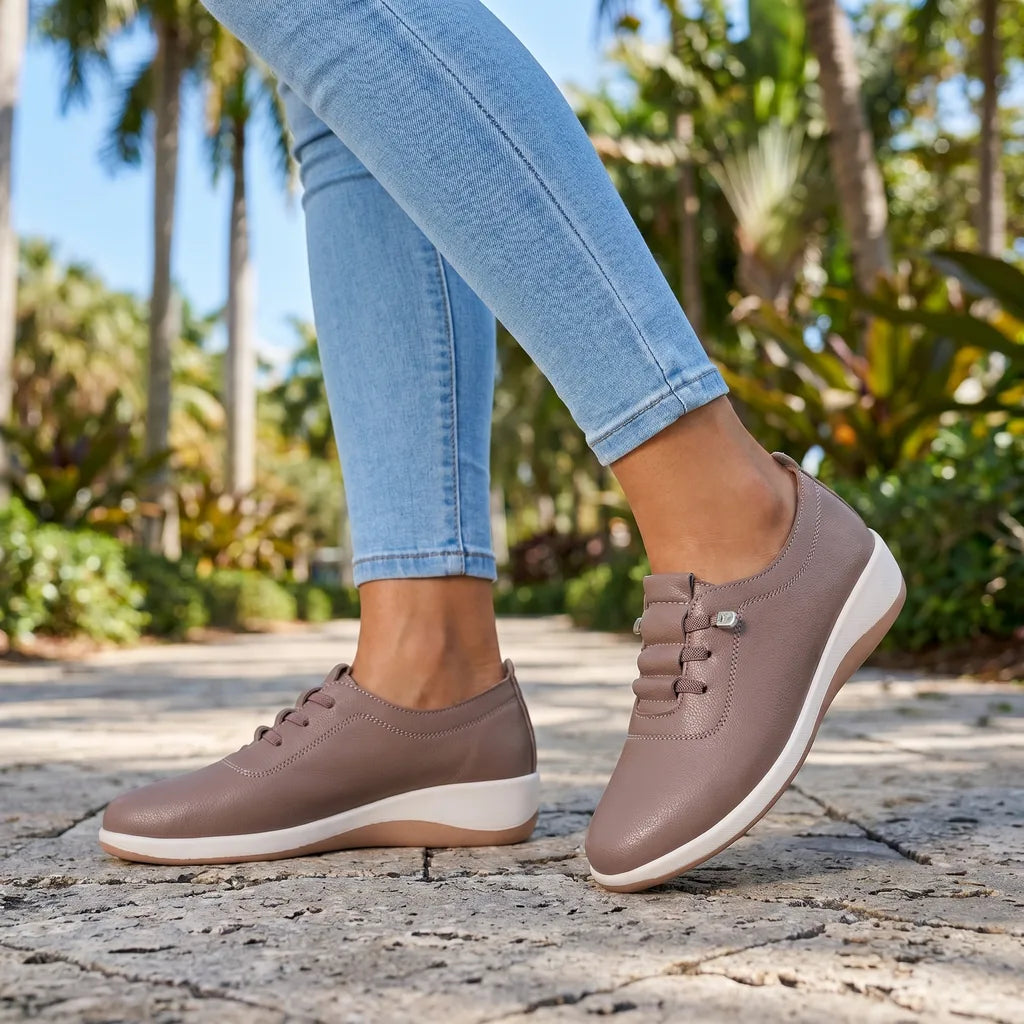 Rosewood Barnett Leather Slip-On Plimsolls 1